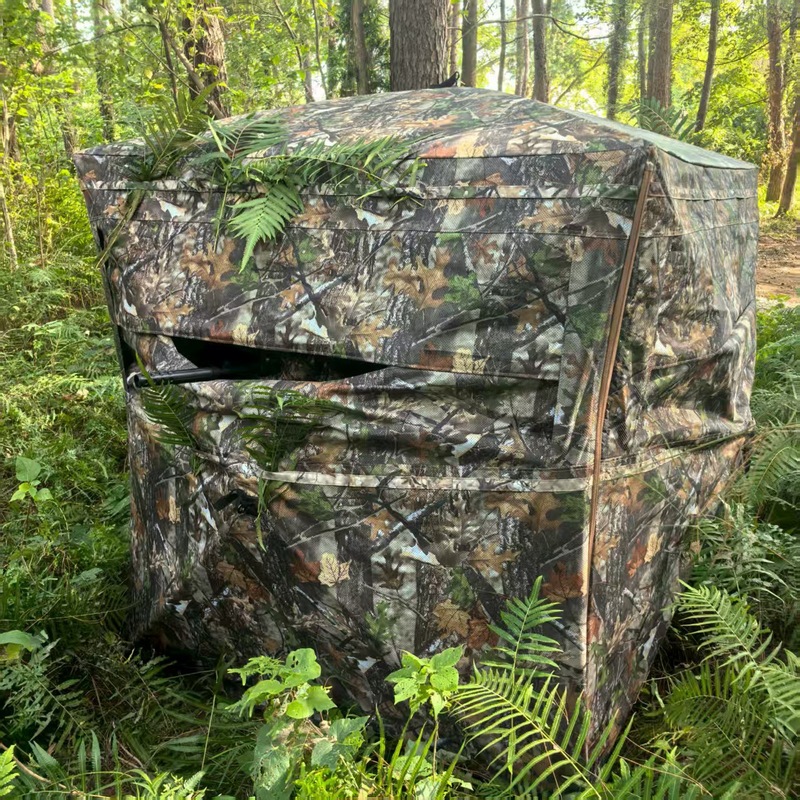 Hunting And Camping In Forest - Açık Hava Kamuflajlı Avcılık Kuş Gözlem
